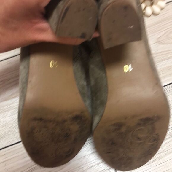 Seychelles suede taupe heeled booties 10 - Picture 4 of 6